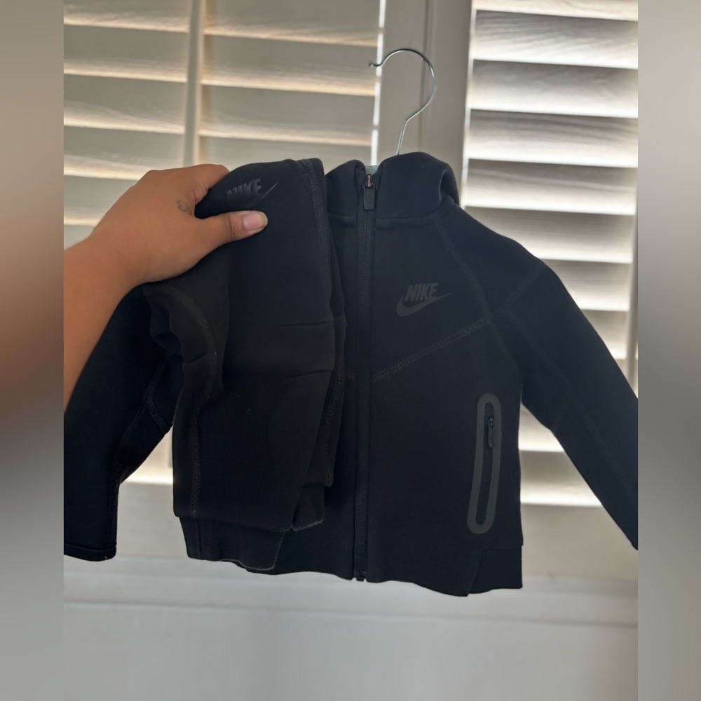 Nike Tech Fleece Hooded Set